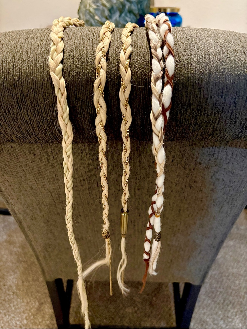 NWOT JNIEL FRINGE clip in hair braids